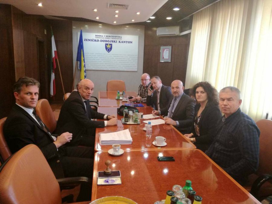 Usvojen  Zakon O Plaćama I Naknadama U Organima Vlasti Zeničko-dobojskog Kantona