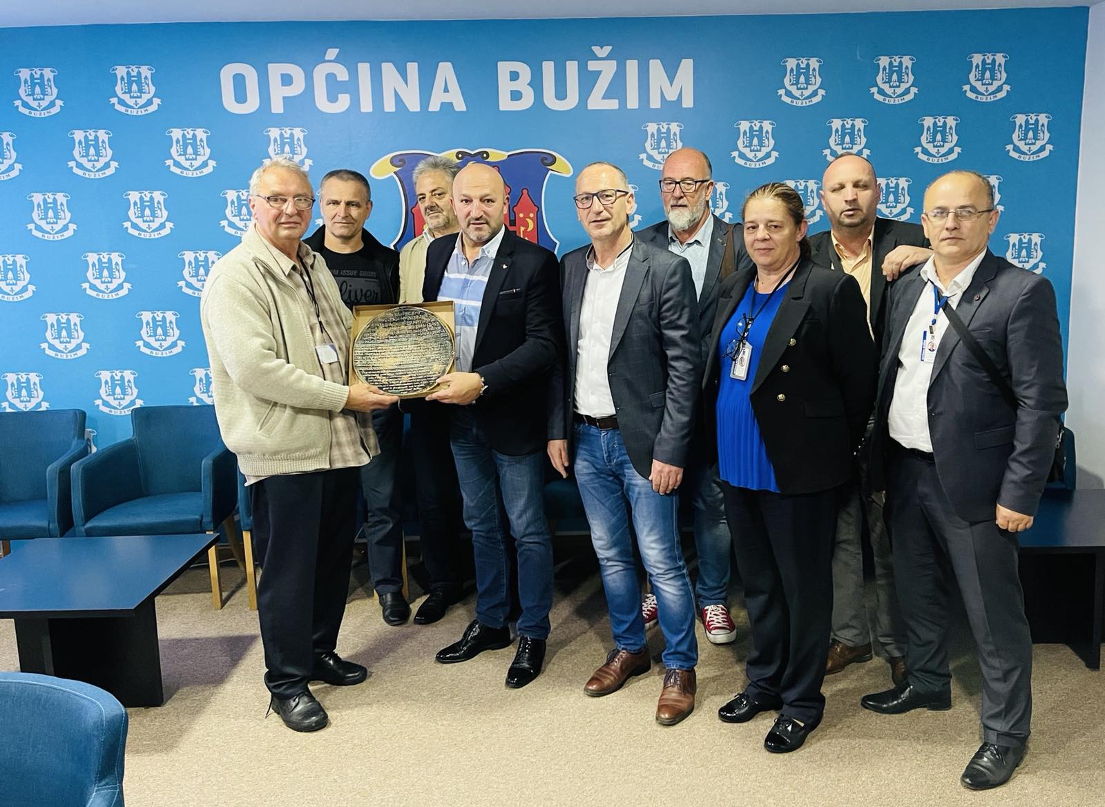 ODRŽAN SASTANAK U OPĆINI BUŽIM