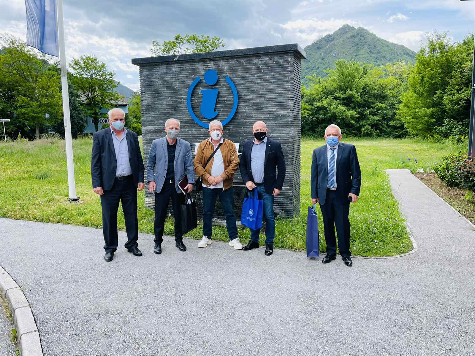 PREDSJEDNIK SAMOSTALNOG SINDIKATA U POSJETI PREDUZEĆU IGMAN KONJIC