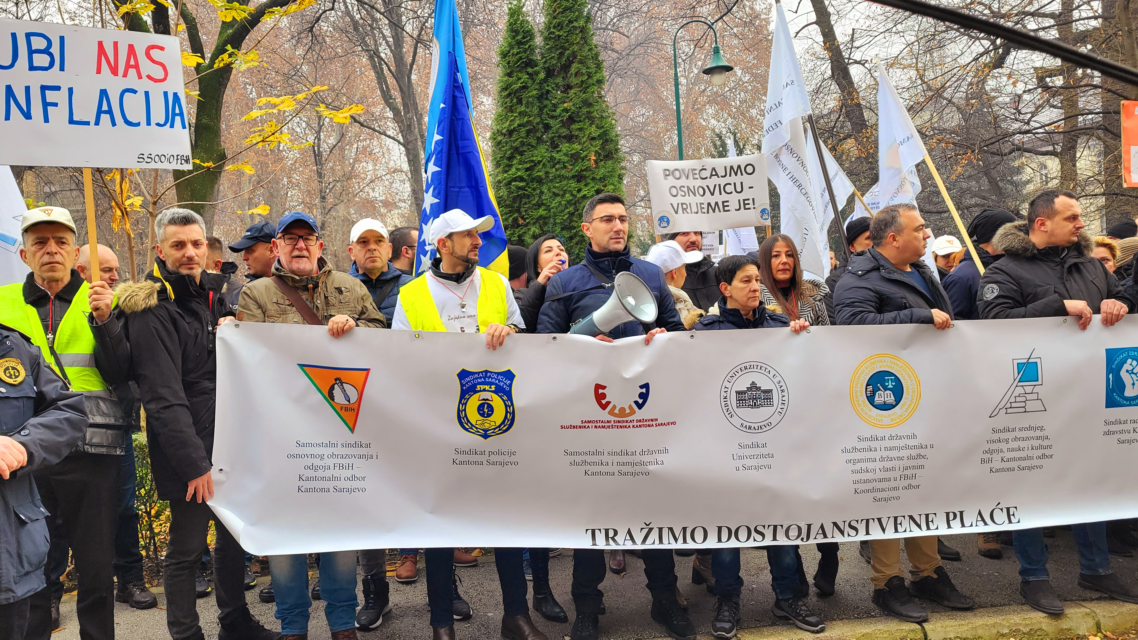 Održan Protestni Skup U Sarajevu