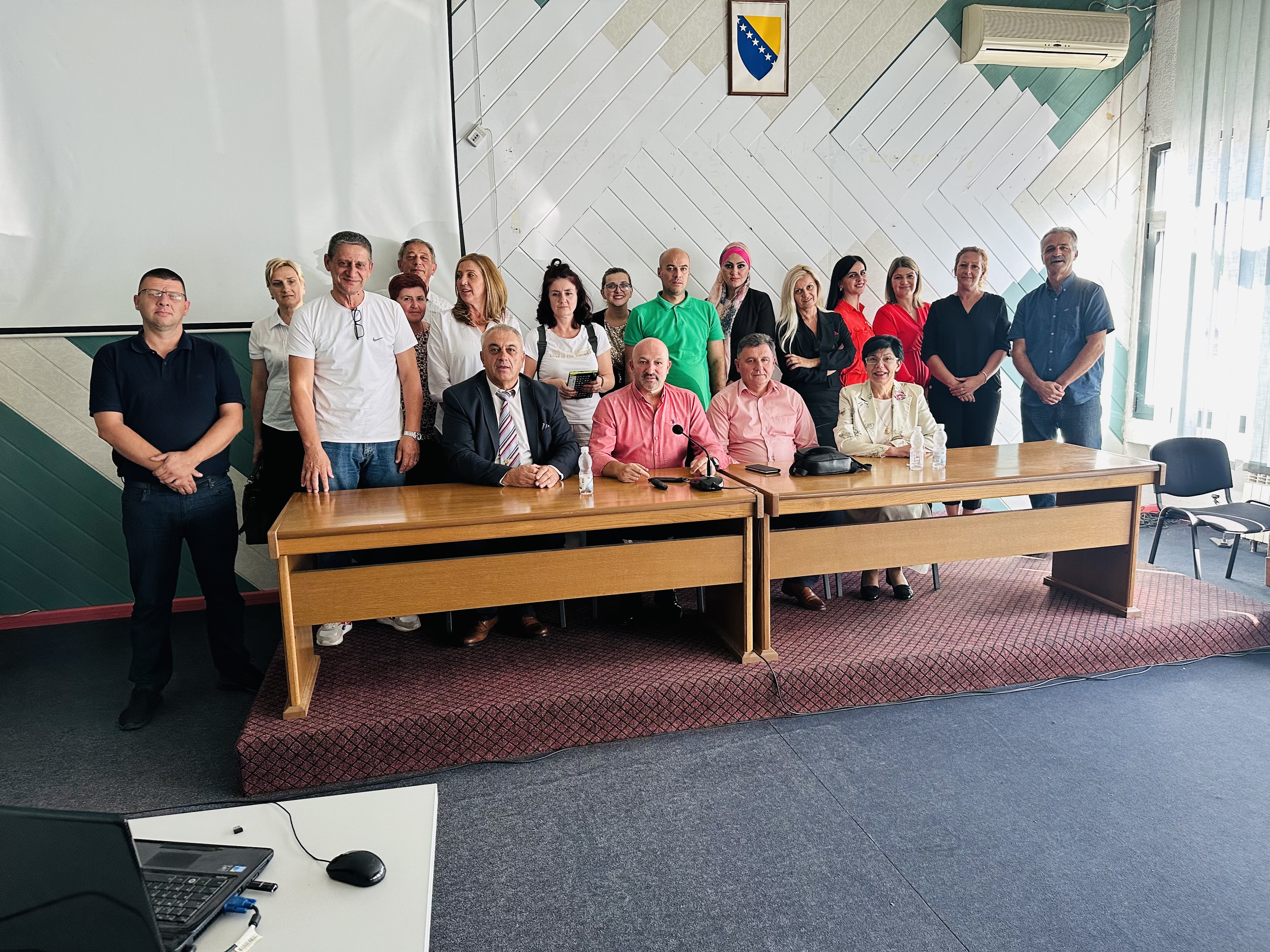 Održan Sastanak I Edukacija U Gradačcu