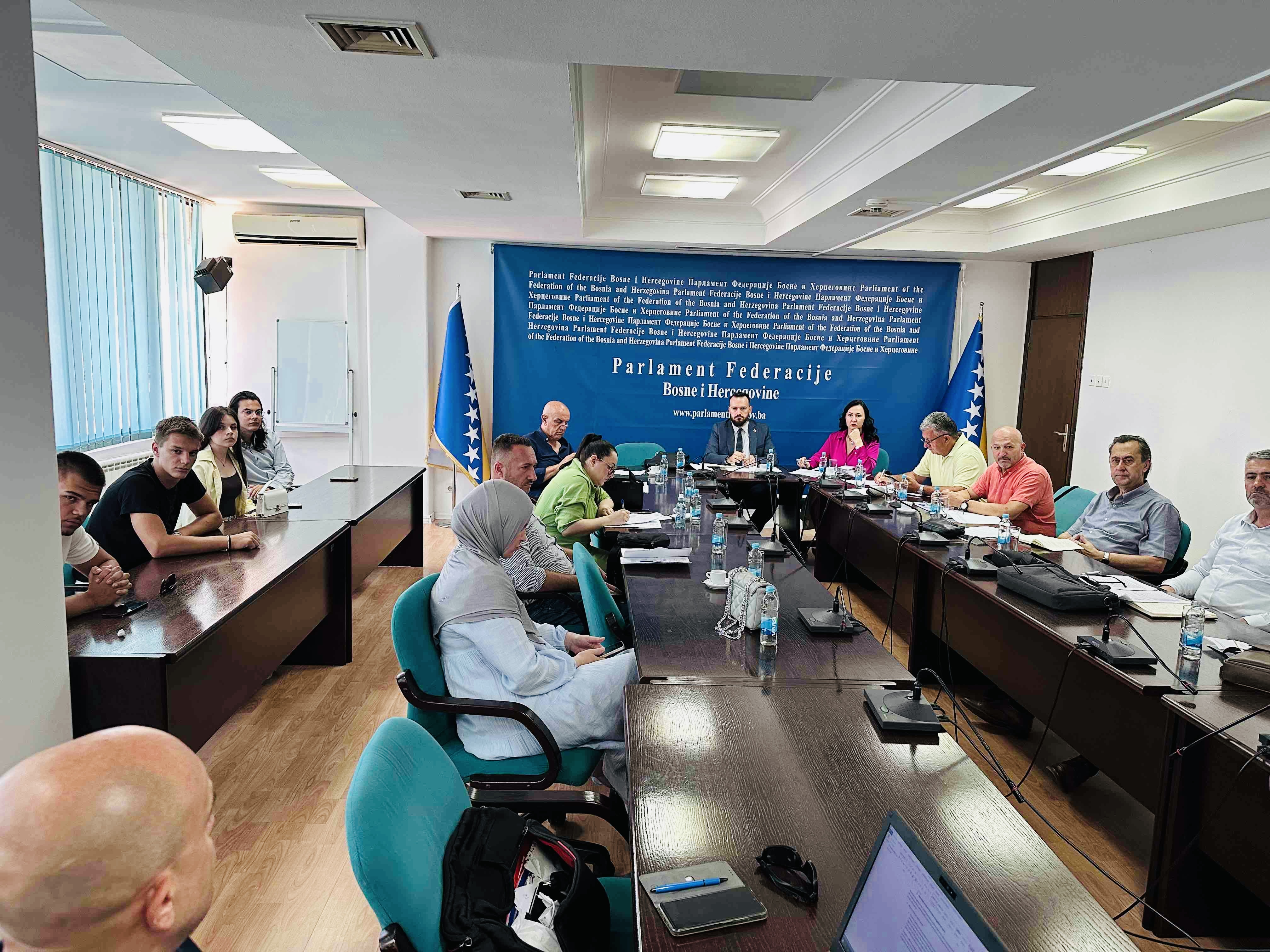 SINDIKAT USPJEŠNO PREZENTIRAO PRIJEDLOG IZMJENA NACRTA ZAKONA O FISKALIZACIJI