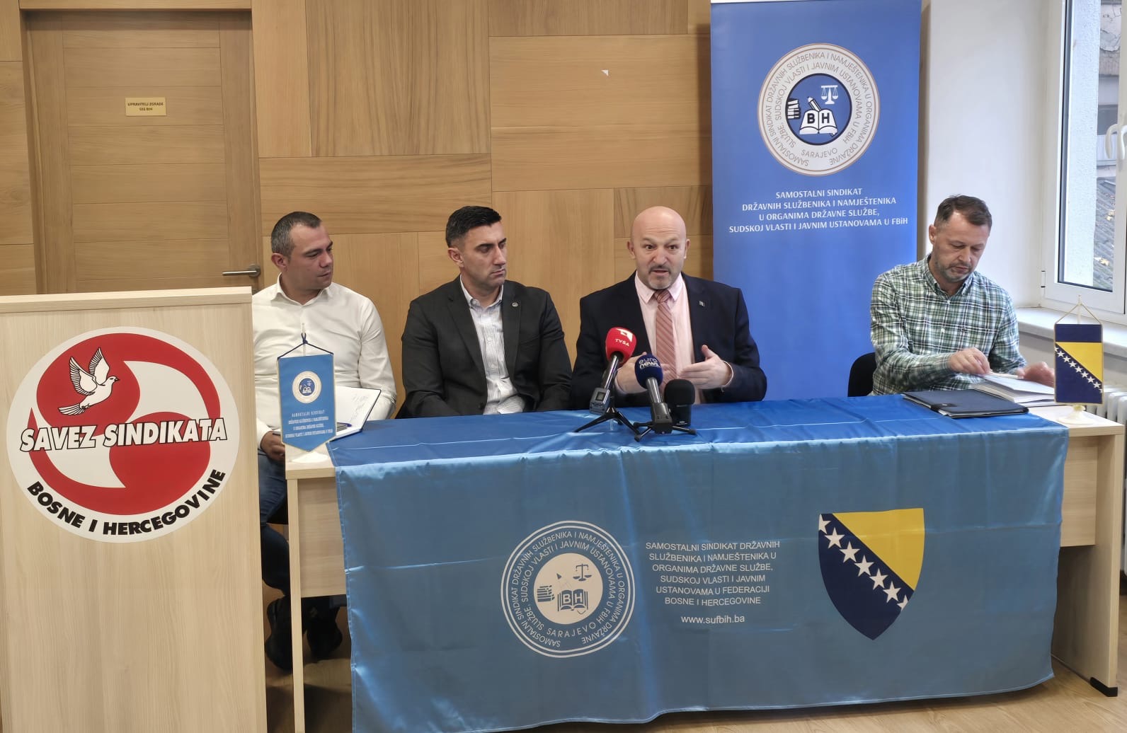 Press Konferencija Sindikata O Problemima JU Studentski Centar KS