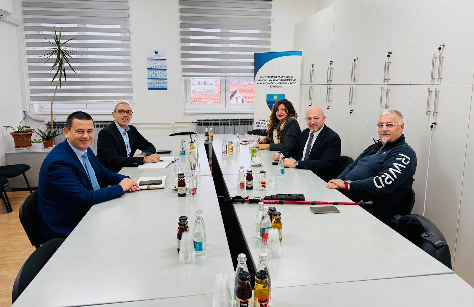 Održan Sastanak U Vladi HNK